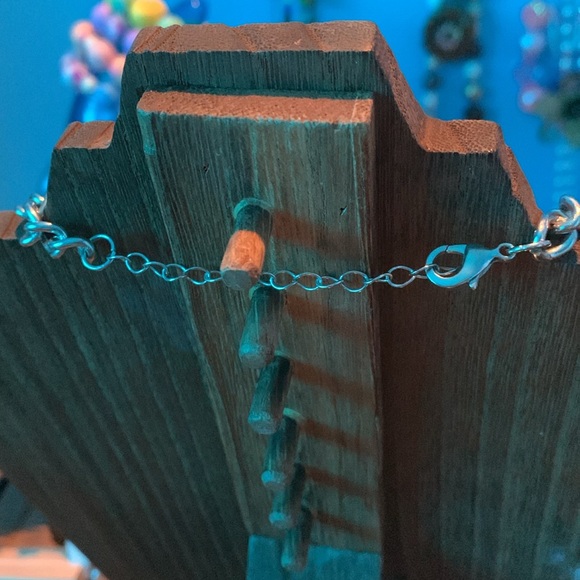 turquoise colored flowers statement necklace - Picture 5 of 5